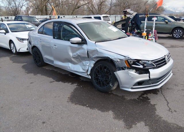 2015 VOLKSWAGEN Jetta