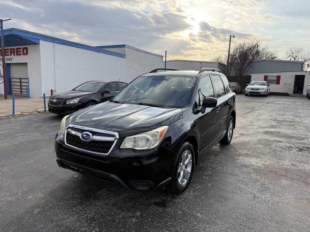 2014 SUBARU Forester