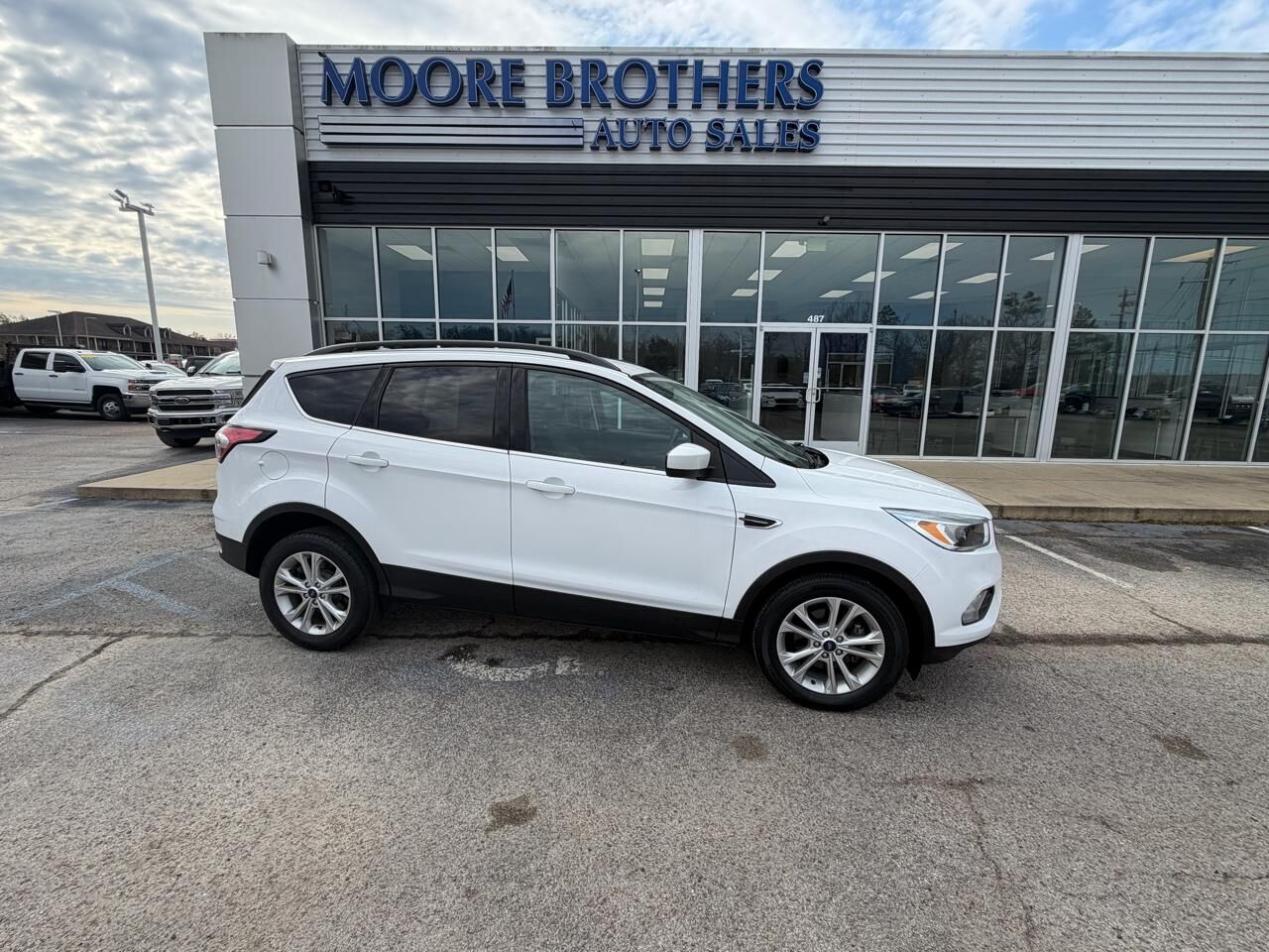 2018 FORD Escape