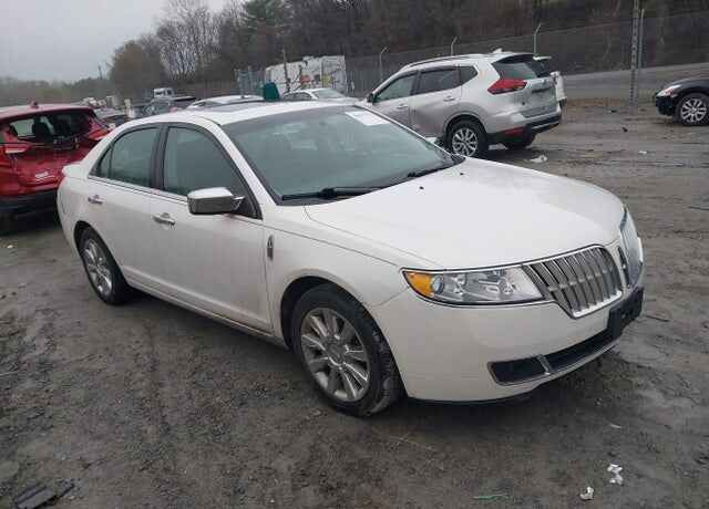 2011 LINCOLN MKZ