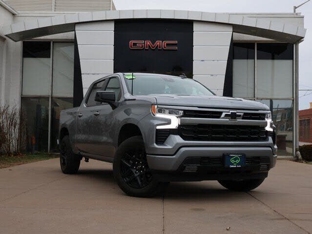 2024 CHEVROLET Silverado