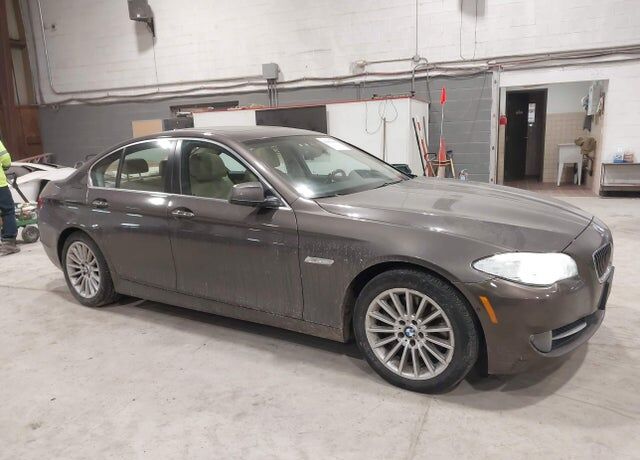 2013 BMW 5 Series