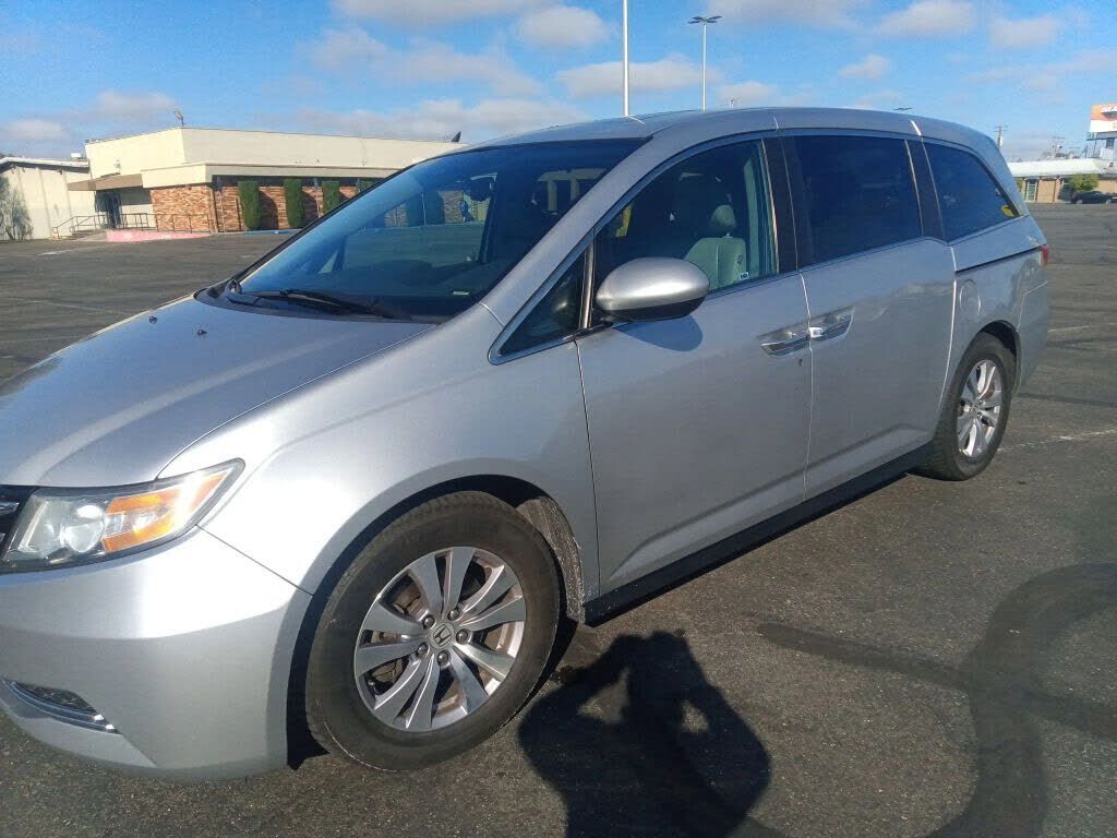 2015 HONDA Odyssey