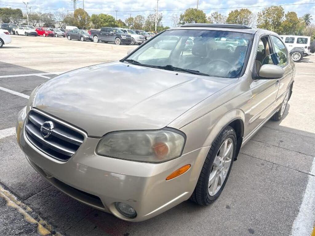 2002 NISSAN Maxima