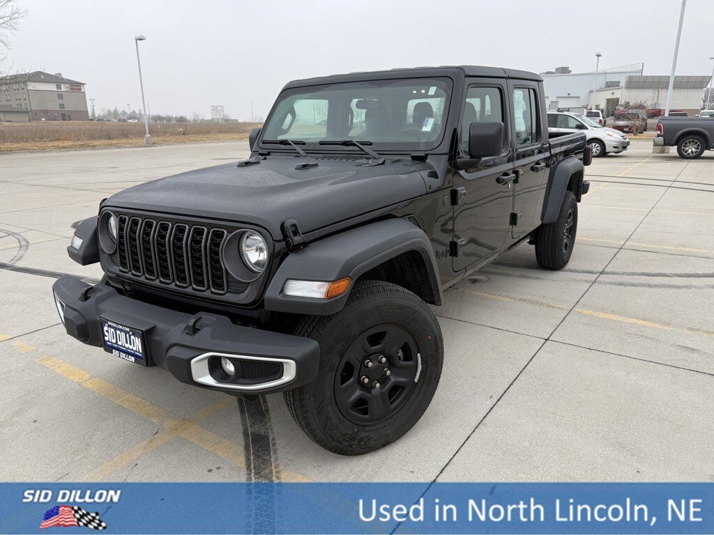2025 JEEP Gladiator