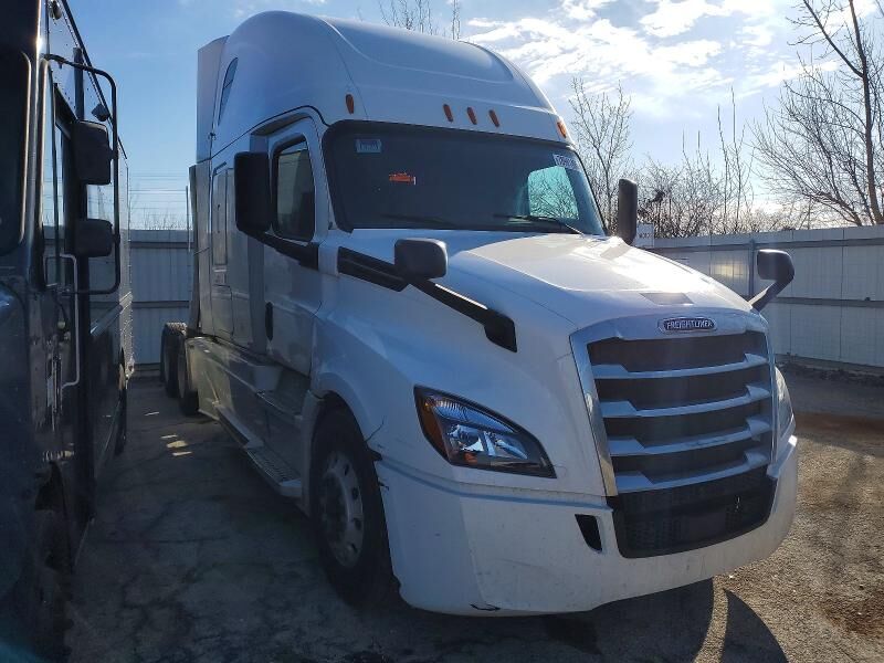 2019 FREIGHTLINER New Cascadia 126" Sleepercab