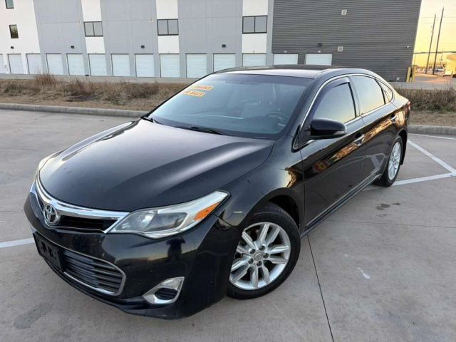 2013 TOYOTA Avalon