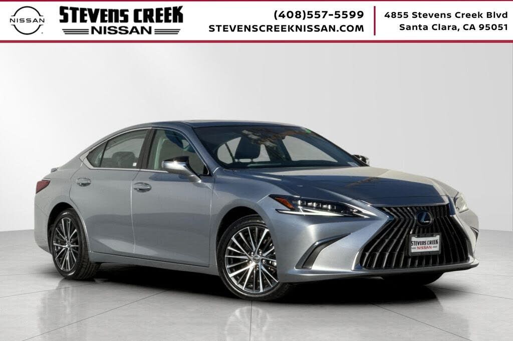 2025 LEXUS ES