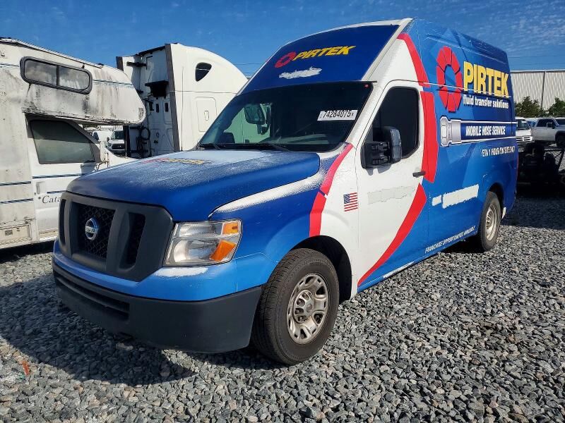 Nissan NV