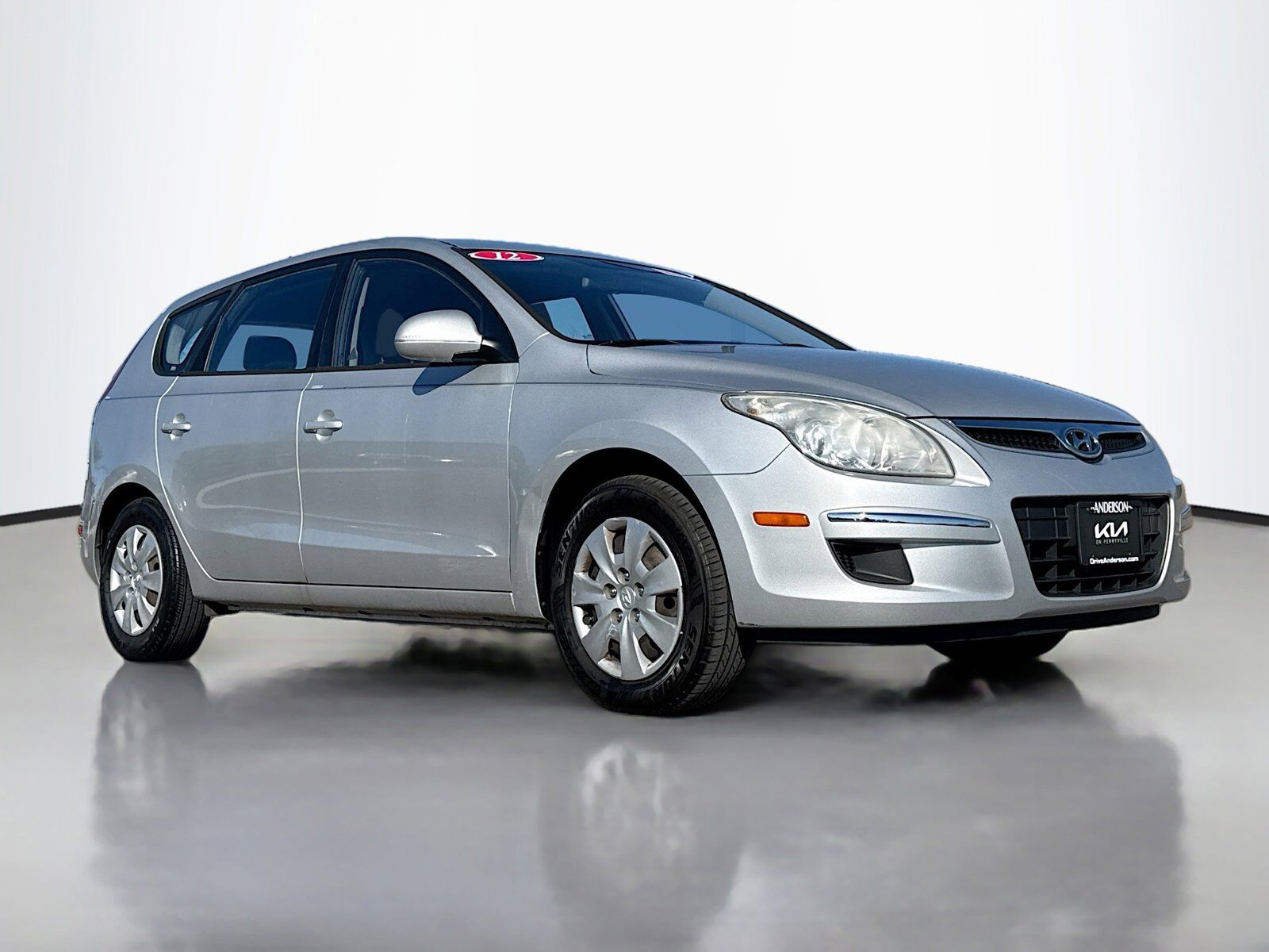 2012 HYUNDAI Elantra