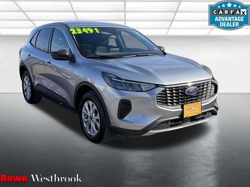 2023 FORD Escape