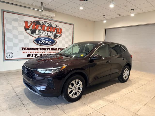 2023 FORD Escape