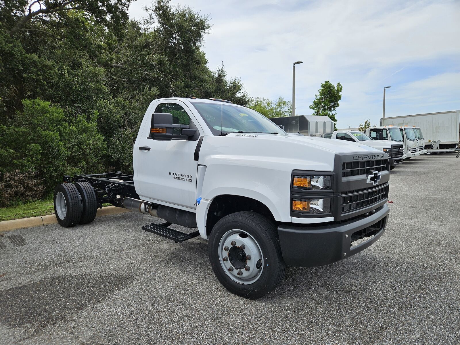 2024 GMC Silverado Medium Duty