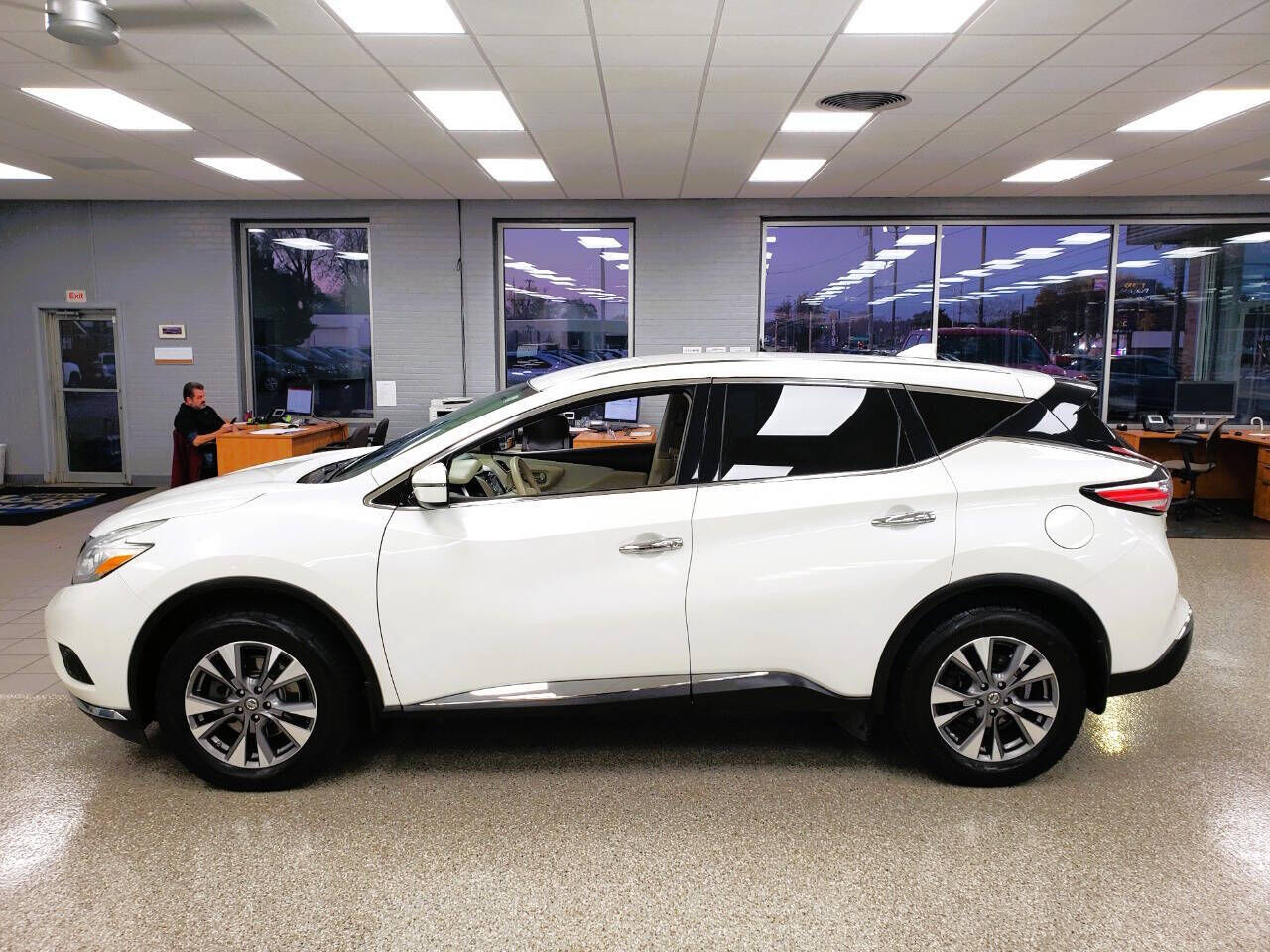 2017 NISSAN Murano
