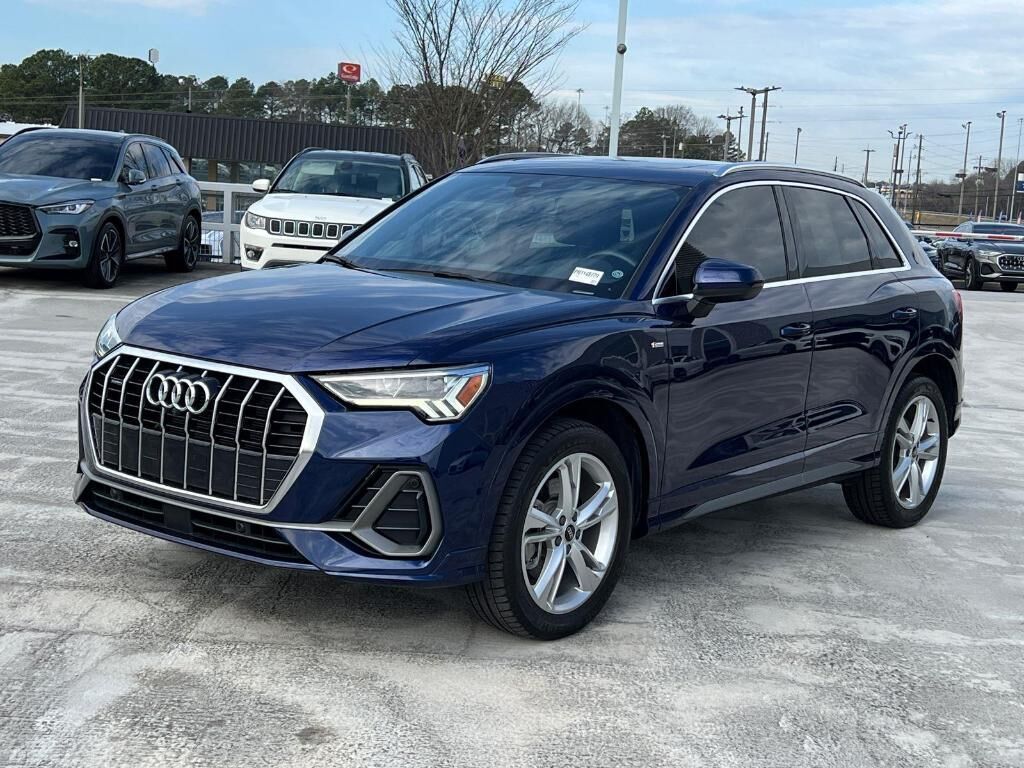 2022 AUDI Q3