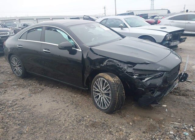 2024 MERCEDES-BENZ CLA-Class