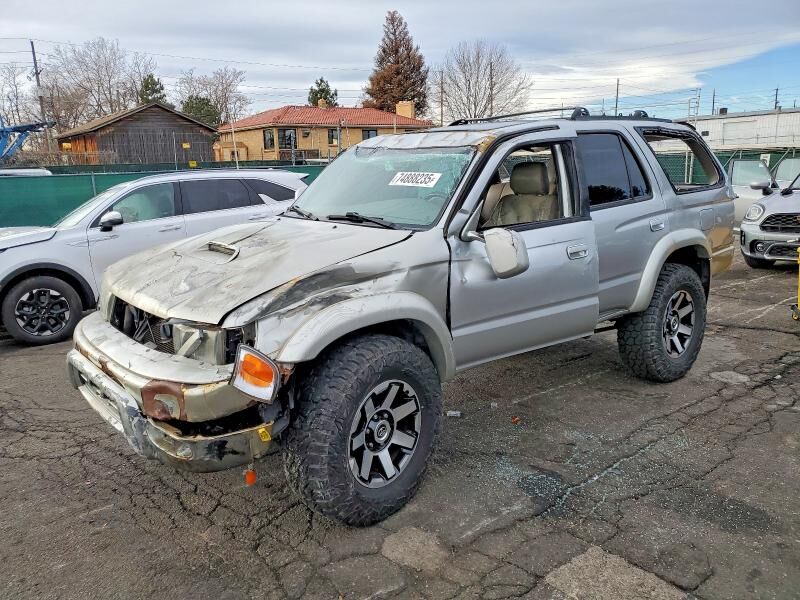2001 TOYOTA 4-Runner