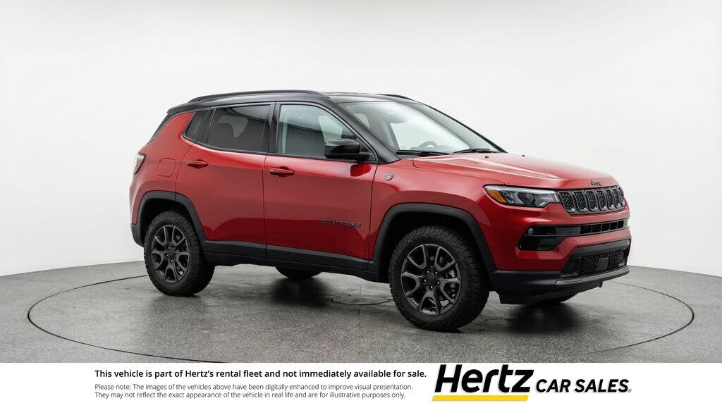 2025 JEEP Compass