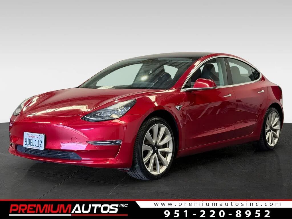 2018 TESLA Model 3