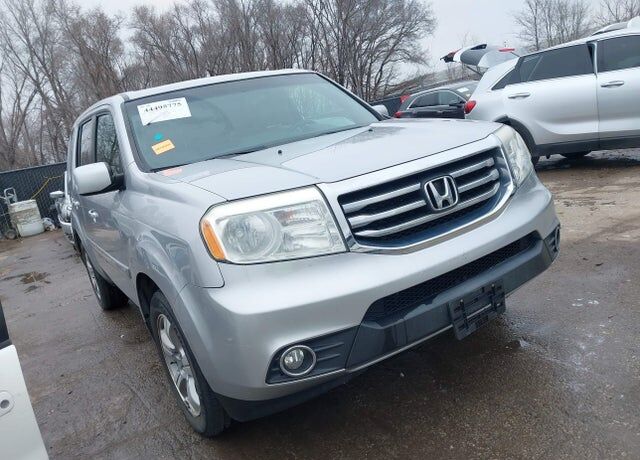 2015 HONDA Pilot