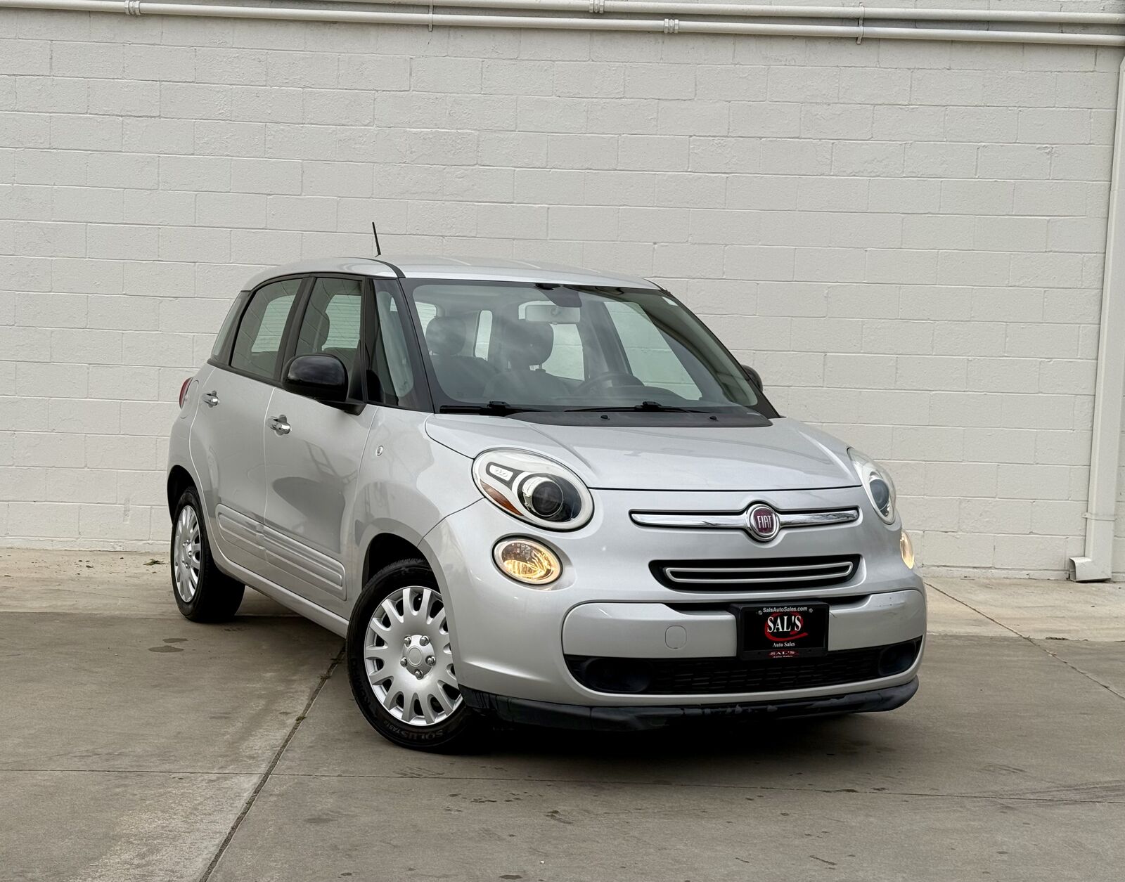 2015 FIAT 500L