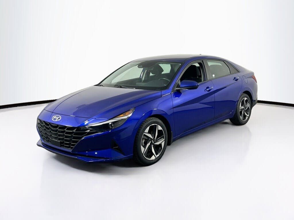 2023 HYUNDAI Elantra