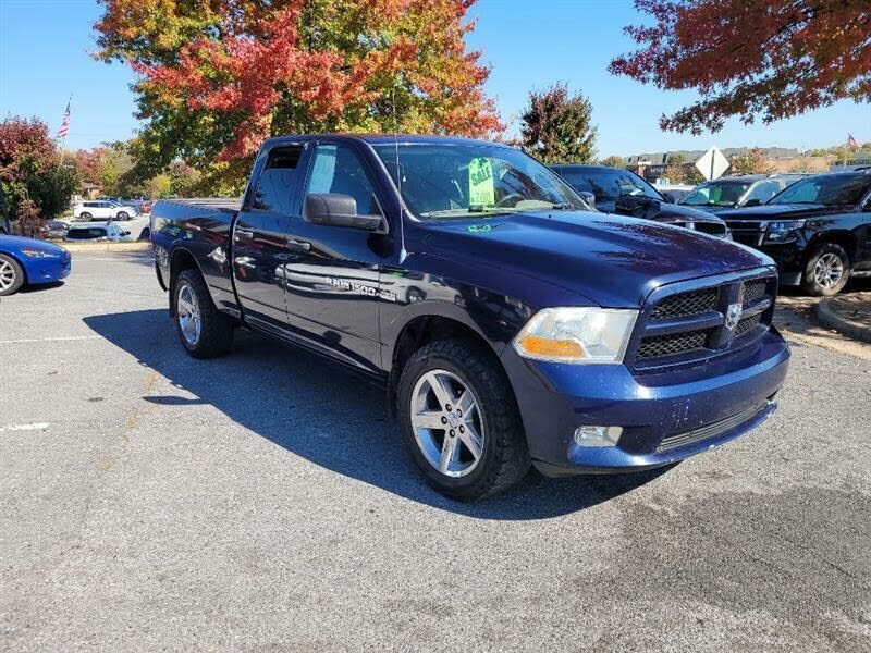 2012 DODGE Ram
