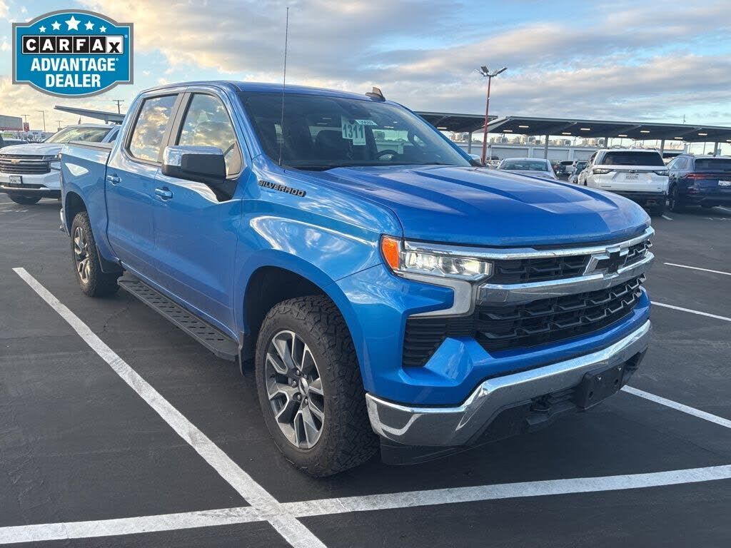 2025 CHEVROLET Silverado