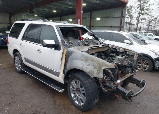 2010 LINCOLN Navigator