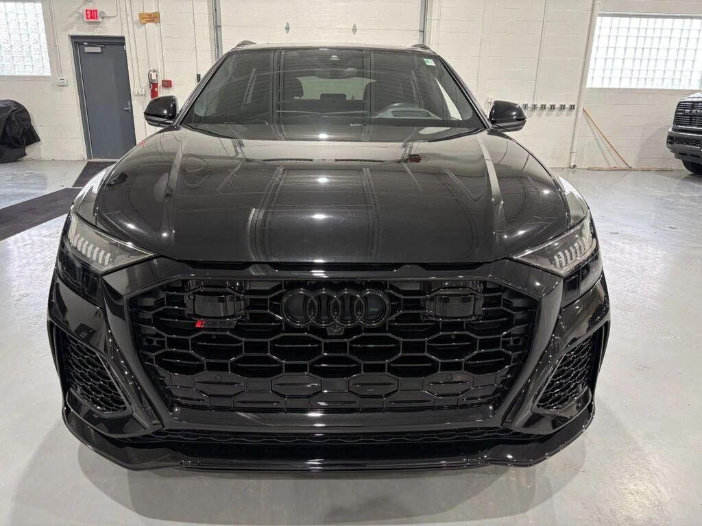 2022 Audi RS Q8