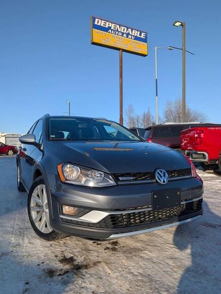 2017 VOLKSWAGEN Golf Alltrack