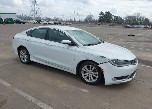 2015 CHRYSLER 200