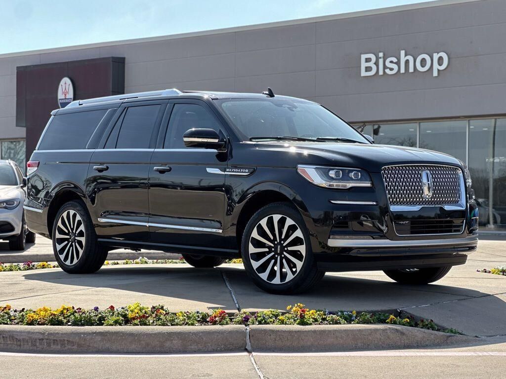 2024 LINCOLN Navigator L