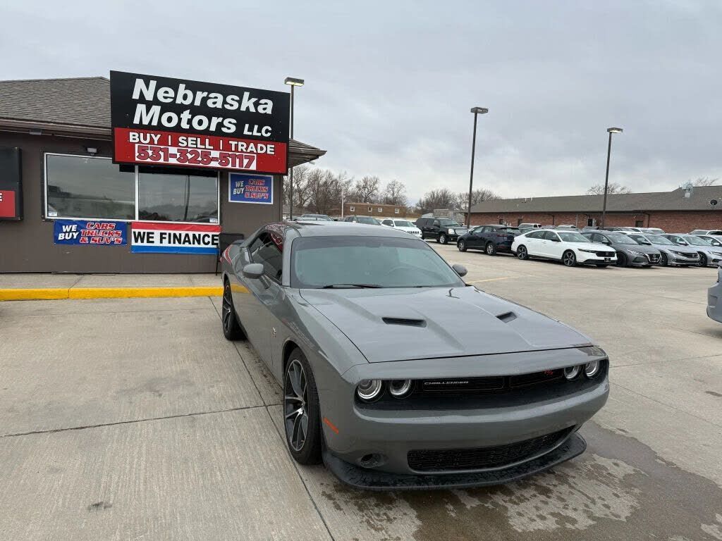 2017 DODGE Challenger