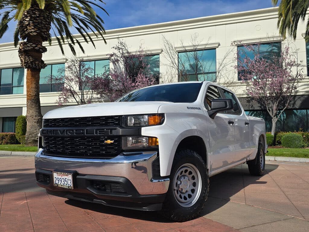 2021 CHEVROLET Silverado