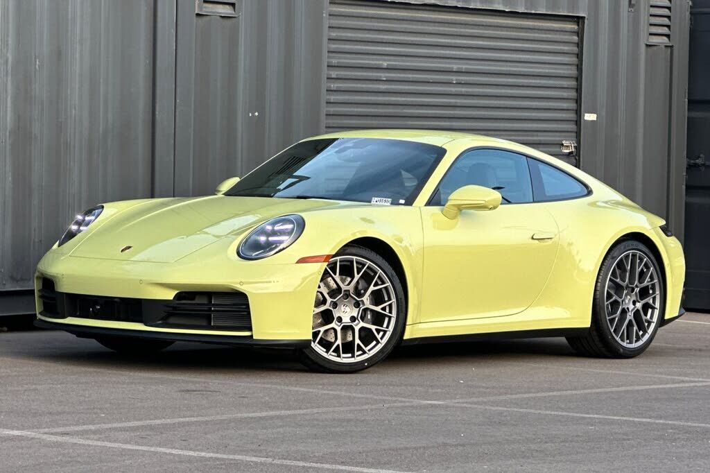 2026 PORSCHE 911