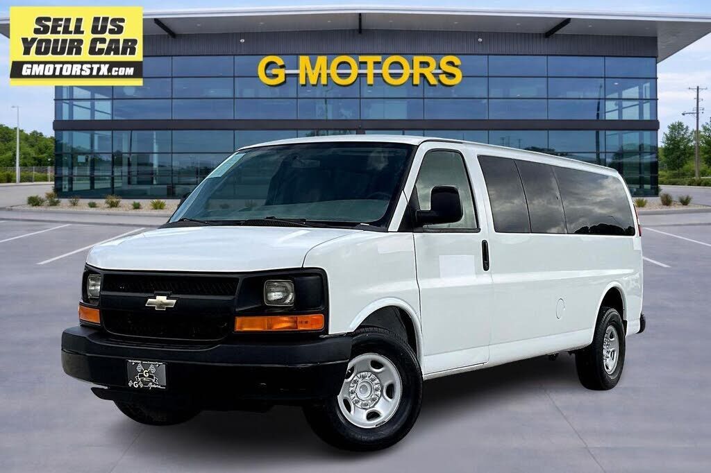 2015 CHEVROLET Express