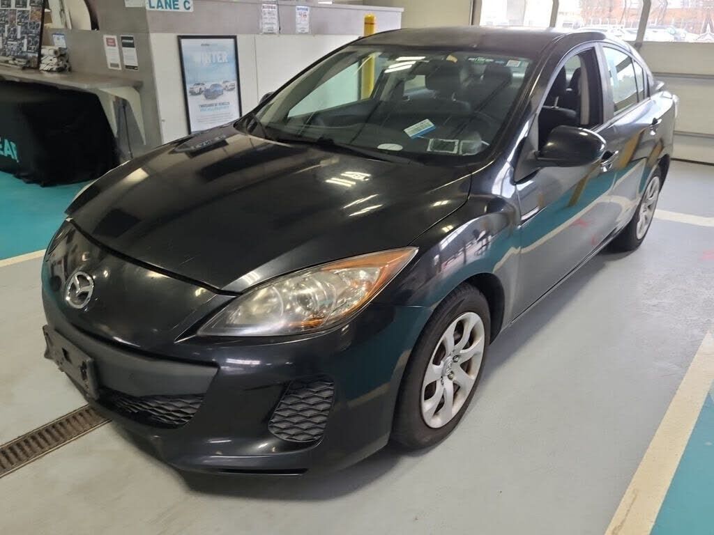 2012 MAZDA Mazda3