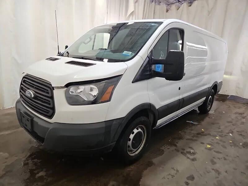 2018 FORD Transit