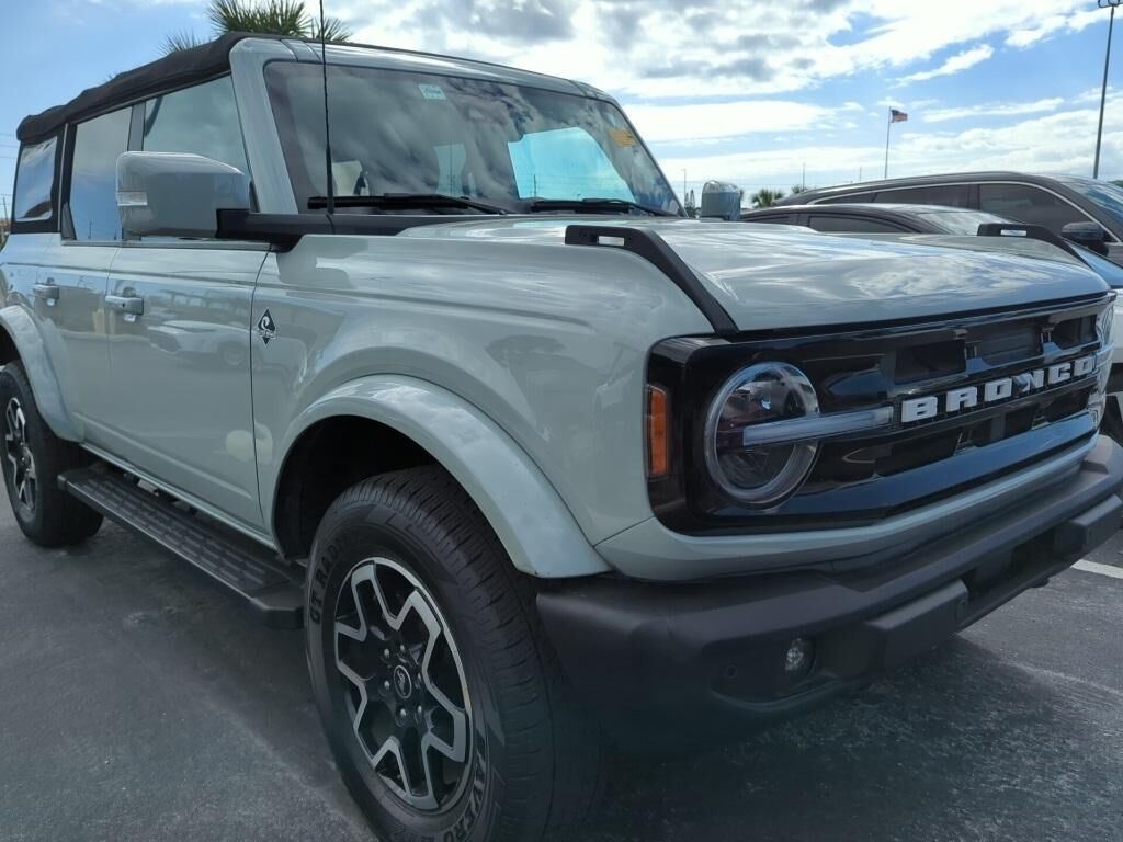 2022 FORD Bronco