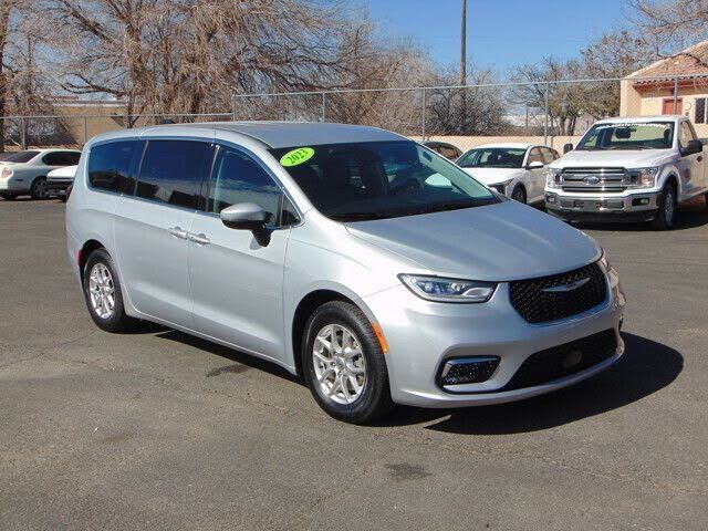 2023 CHRYSLER Pacifica