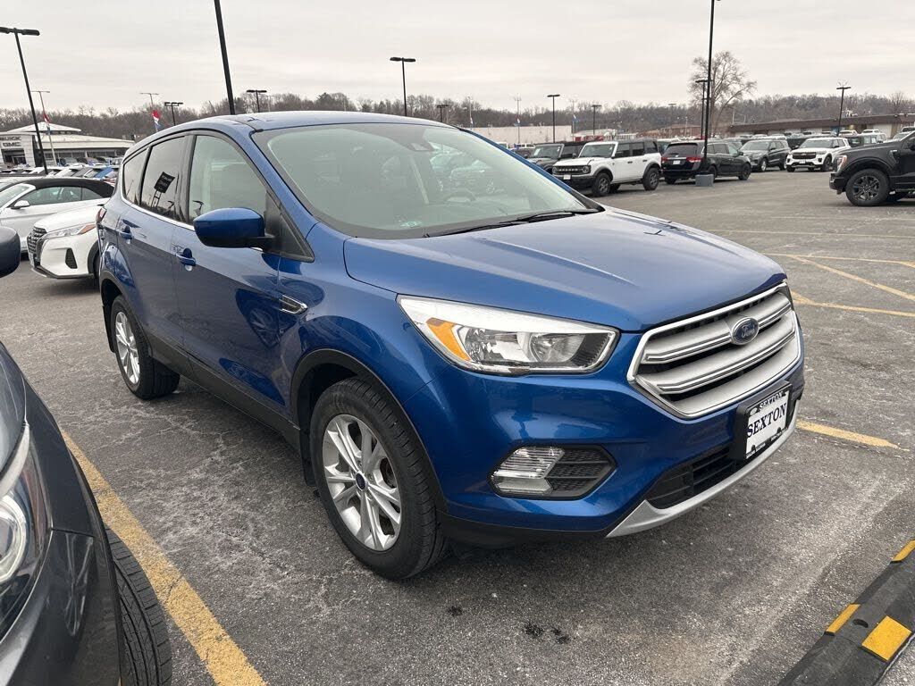 2019 FORD Escape