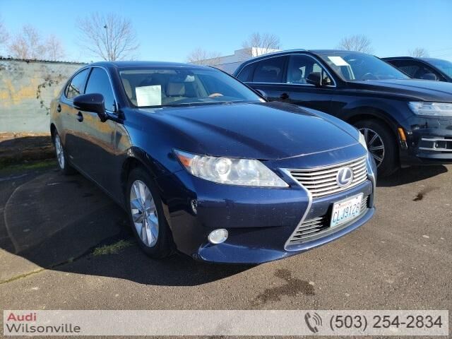 2013 LEXUS ES