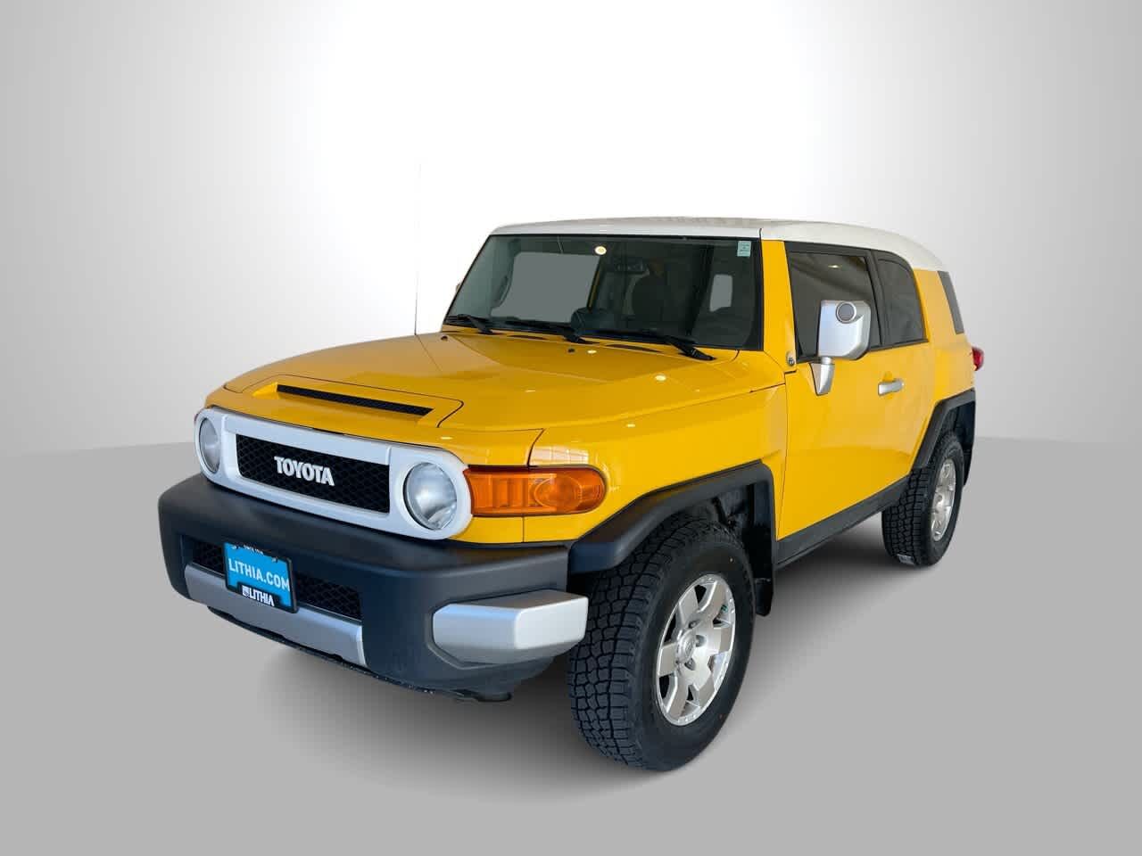 2009 TOYOTA FJ Cruiser