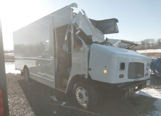 2022 FORD Commercial Chassis