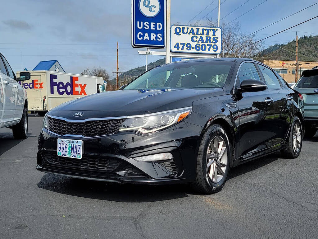2019 KIA Optima