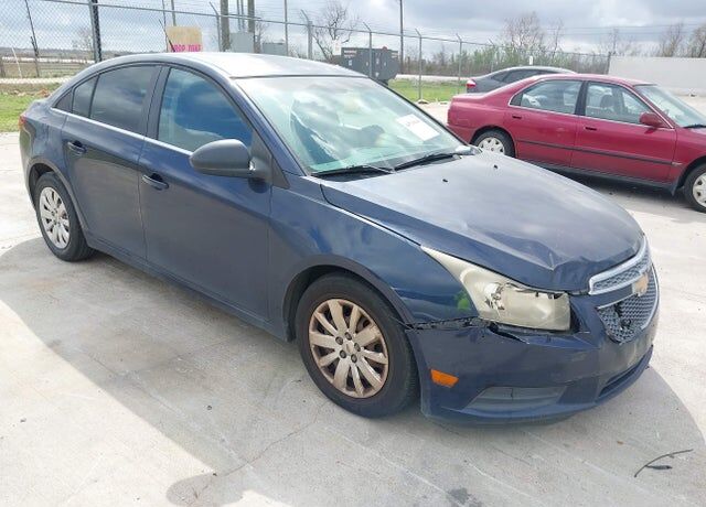 2011 CHEVROLET Cruze