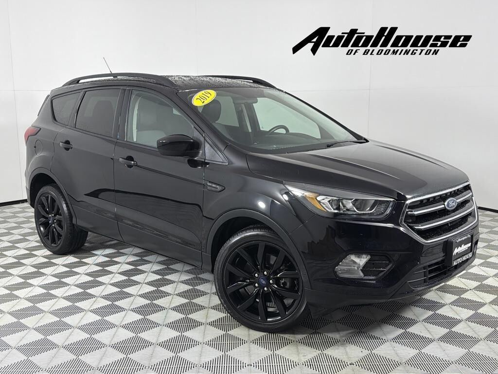 2019 FORD Escape