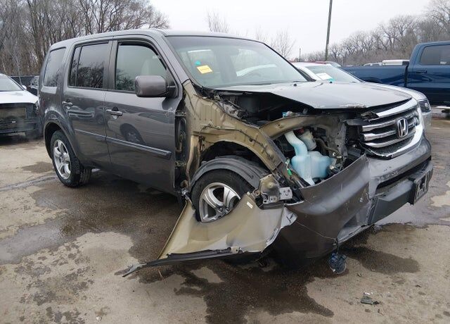 2015 HONDA Pilot