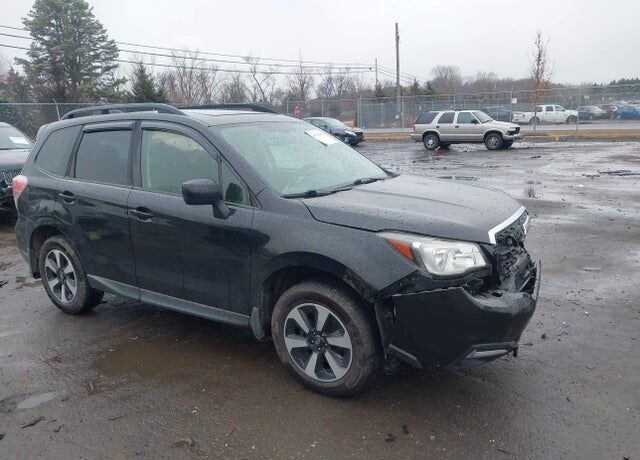 2018 SUBARU Forester